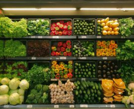 Fruits et légumes au supermarché